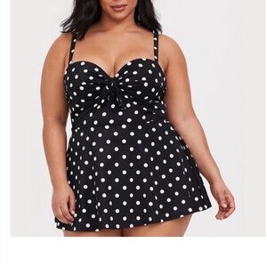 Torrid Women’s 2 Black & White Polka Dot Tankini Swim Dress Shape Wear At Beach